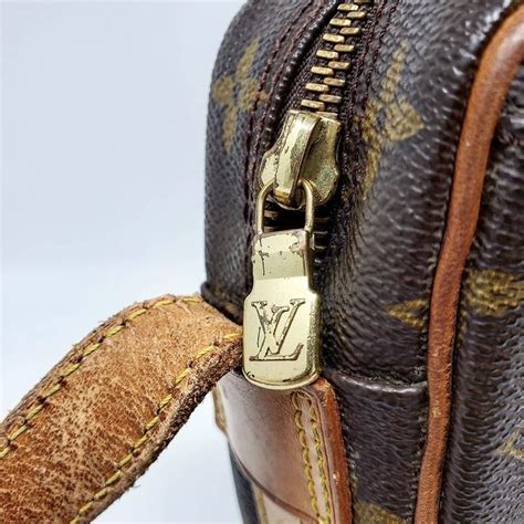 does lv hardware tarnish|louis vuitton hardware authenticity checklist.